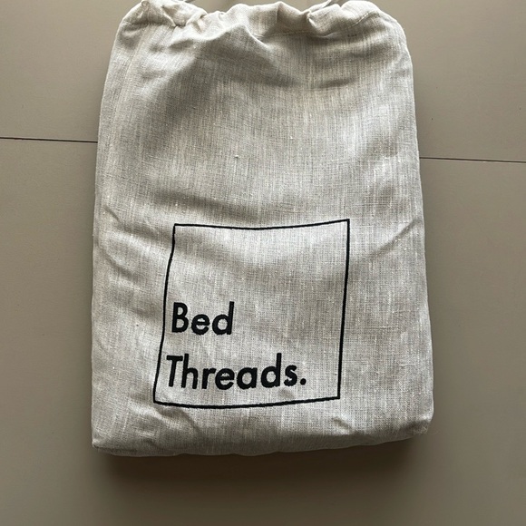 Turmeric 100% Flax Linen Standard Pillowcases (Set of Two) - Picture 3 of 3